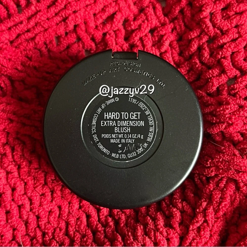 ❣️MAC Extra Dimension Blush❣️